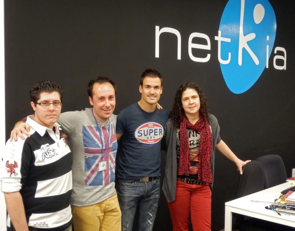 Dani Sordo junto a parte del equipo de diseño web de Netkia
